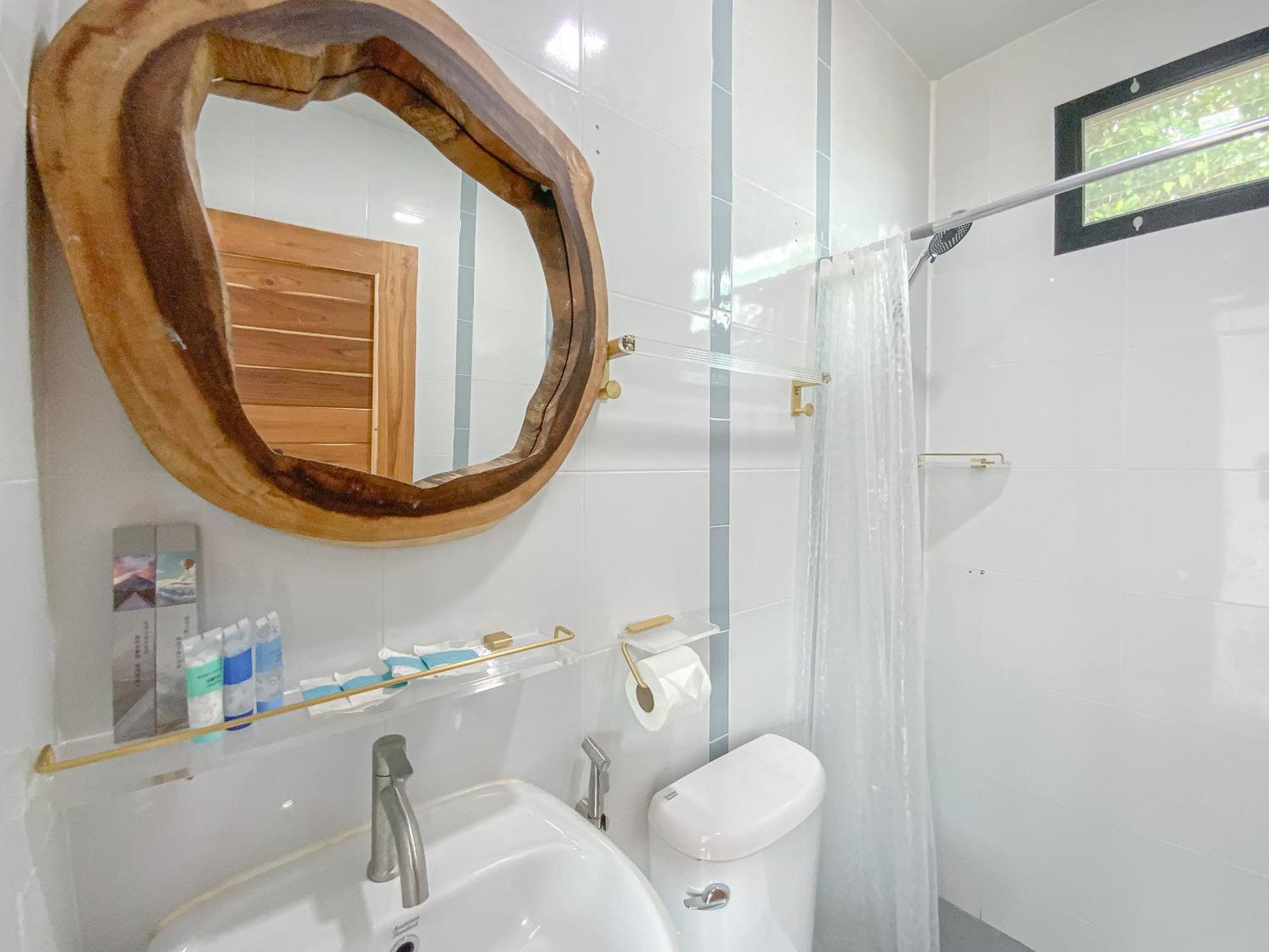 Hotel Samet Nangshe Goodview Takua Thung Esterno foto