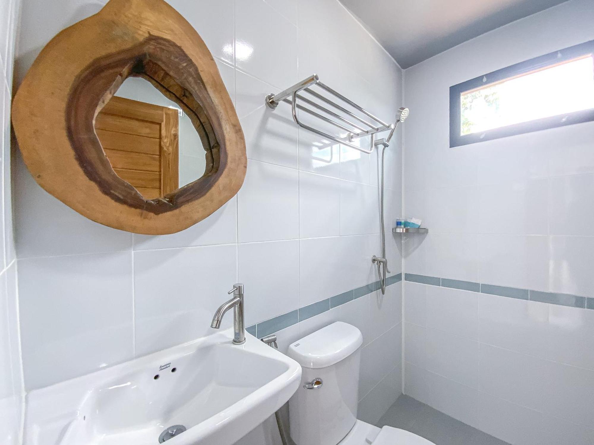 Hotel Samet Nangshe Goodview Takua Thung Esterno foto