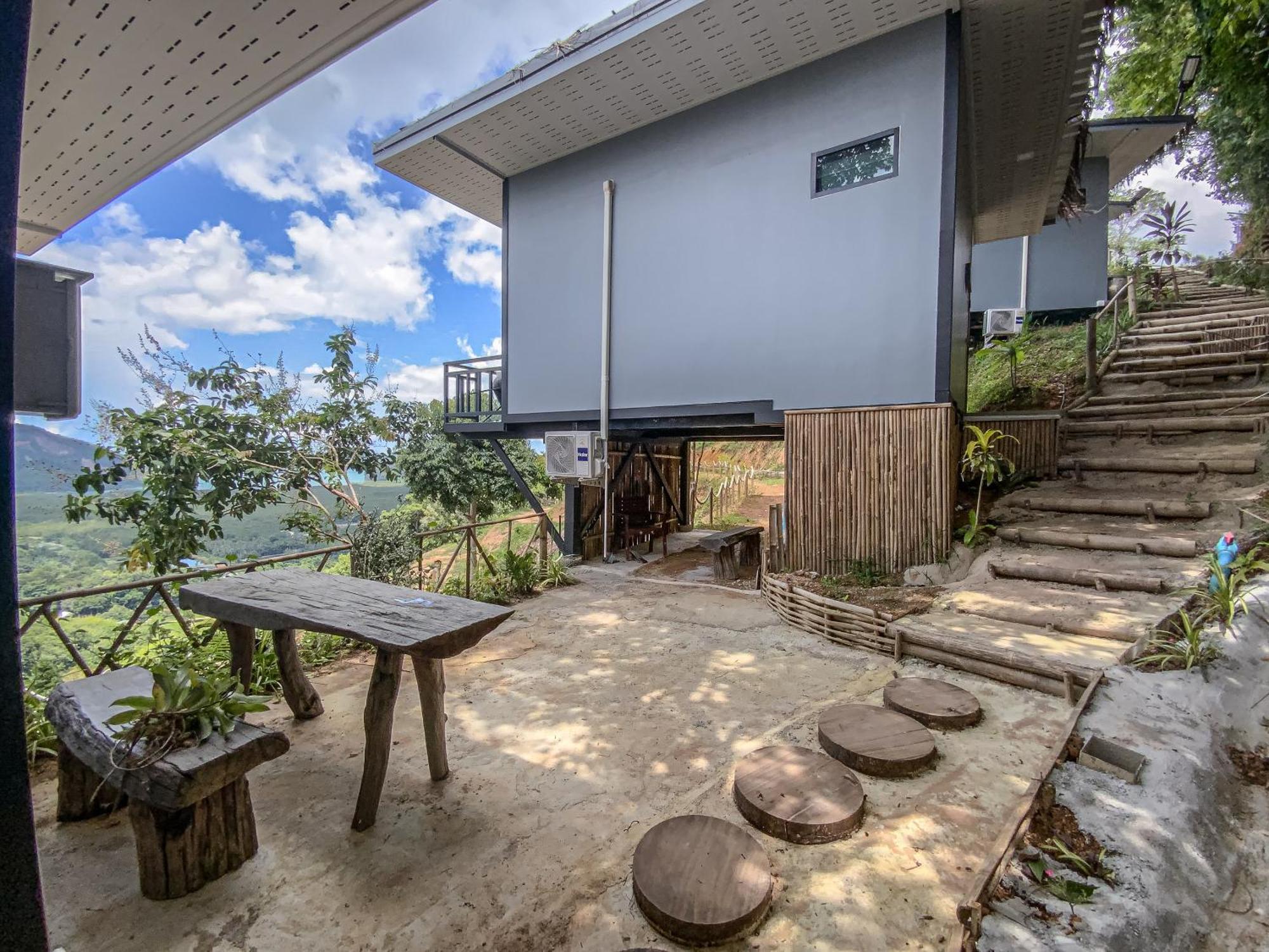 Hotel Samet Nangshe Goodview Takua Thung Esterno foto